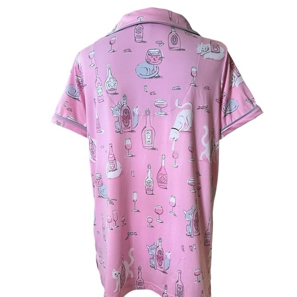 MUNKI MUNKI WOMENS PAJAMA TOP SIZE LARGE CAT & WINE PATTERN - Picture 3 of 9